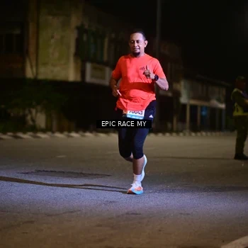 Runner Photo 8400744