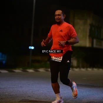 Runner Photo 8400751