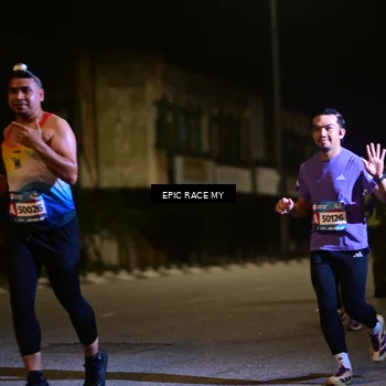 Runner Photo 8400753