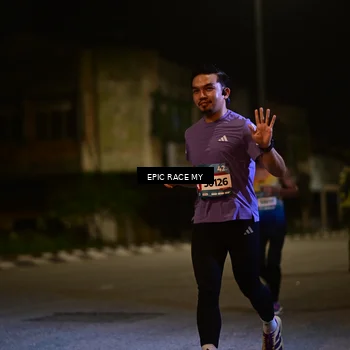 Runner Photo 8400756
