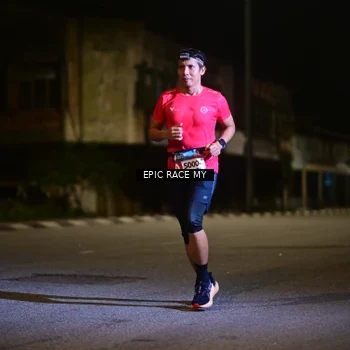 Runner Photo 8400773