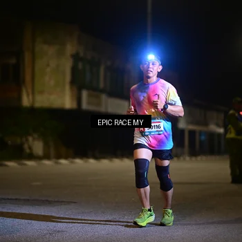 Runner Photo 8400775