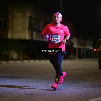 Runner Photo 8400783