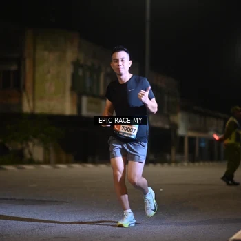 Runner Photo 8400816