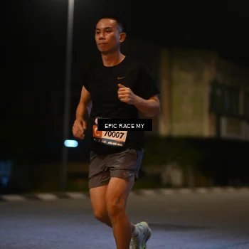 Runner Photo 8400818