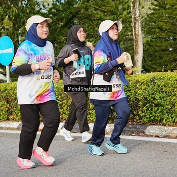 Runner Photo 8400840