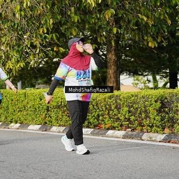 Runner Photo 8400845