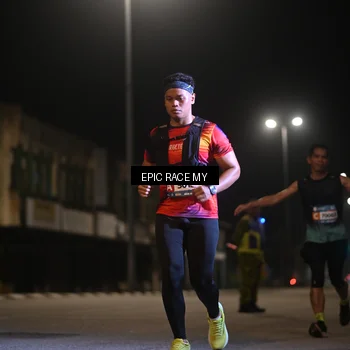 Runner Photo 8400851