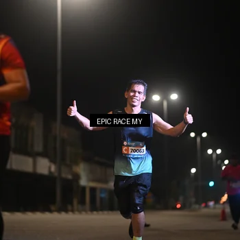 Runner Photo 8400856