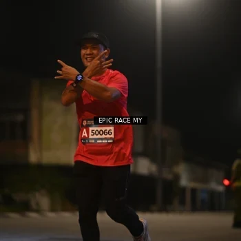 Runner Photo 8400870
