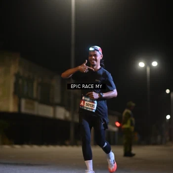 Runner Photo 8400873