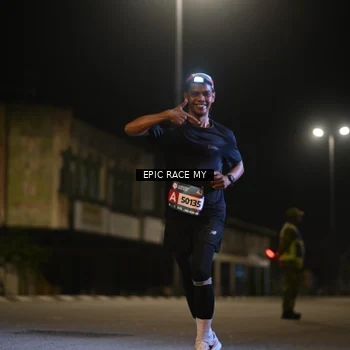 Runner Photo 8400874