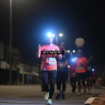 Runner Photo 8400877