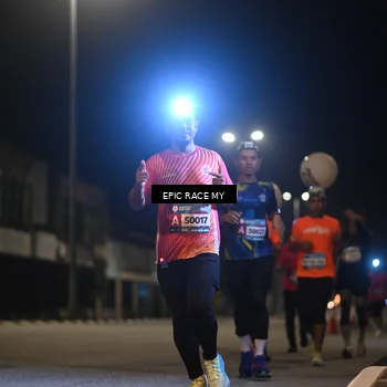 Runner Photo 8400880