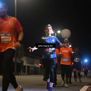 Runner Photo 8400884