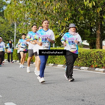 Runner Photo 8400889