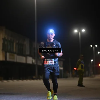 Runner Photo 8400908
