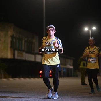 Runner Photo 8400940