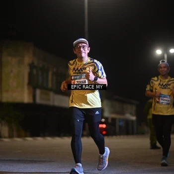 Runner Photo 8400946