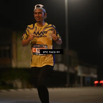 Runner Photo 8400951