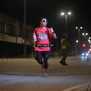 Runner Photo 8400956