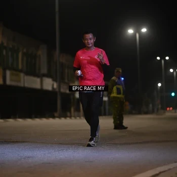 Runner Photo 8400967