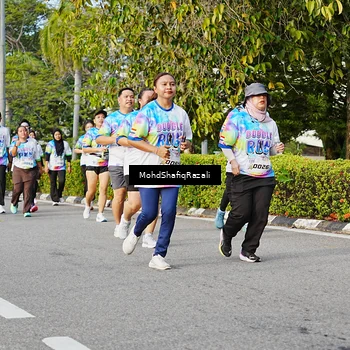 Runner Photo 8400974