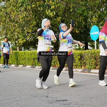 Runner Photo 8400977