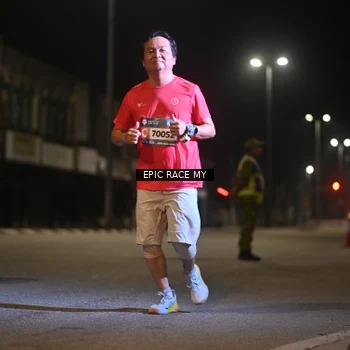 Runner Photo 8400990