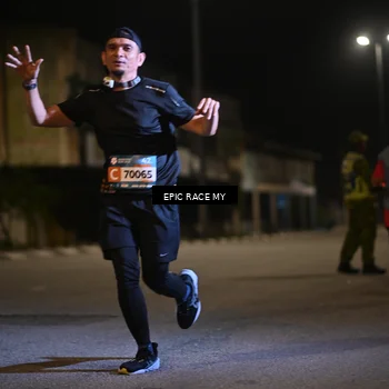 Runner Photo 8401014