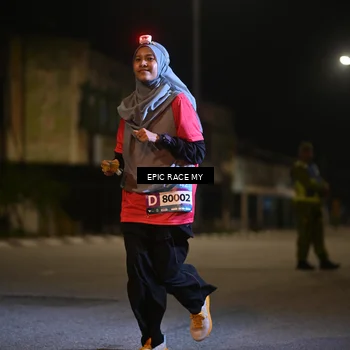Runner Photo 8401024