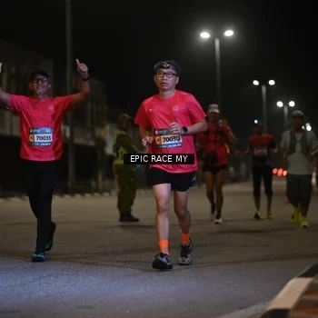 Runner Photo 8401035