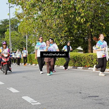 Runner Photo 8401049