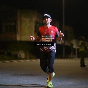 Runner Photo 8401052