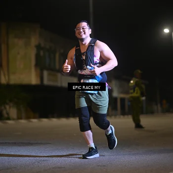 Runner Photo 8401059