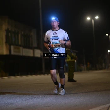 Runner Photo 8401084