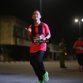 Runner Photo 8401108