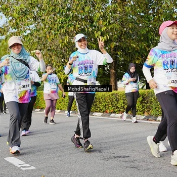 Runner Photo 8401159