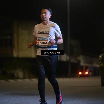 Runner Photo 8401180