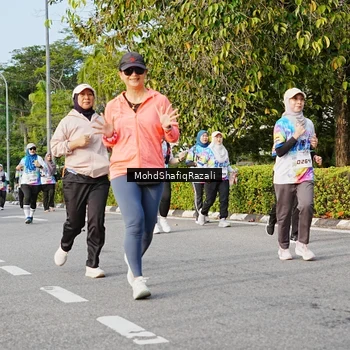 Runner Photo 8401248