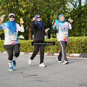 Runner Photo 8401400