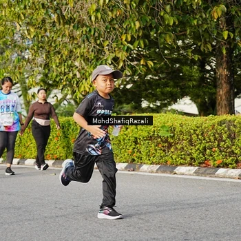 Runner Photo 8401452