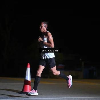 Runner Photo 8401472