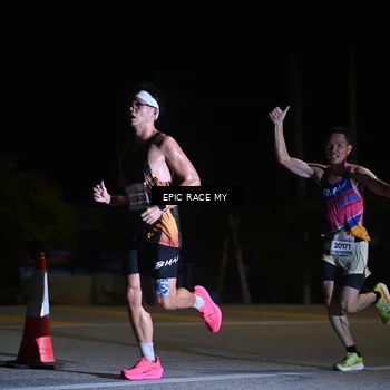 Runner Photo 8401475