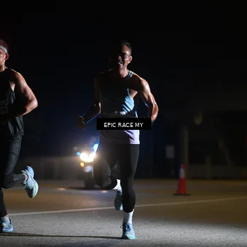 Runner Photo 8401503
