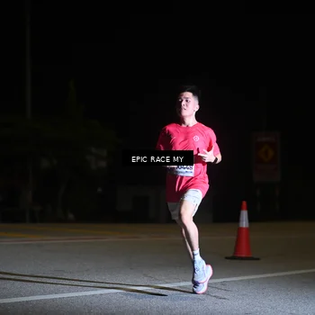Runner Photo 8401511