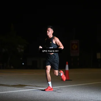 Runner Photo 8401515