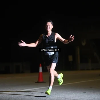 Runner Photo 8401544