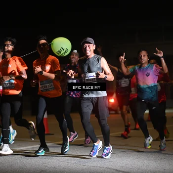 Runner Photo 8401581