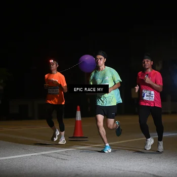 Runner Photo 8401630